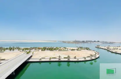 شقة - 3 غرف نوم - 5 حمامات للايجار في P2752 - شاطئ الراحة - أبوظبي