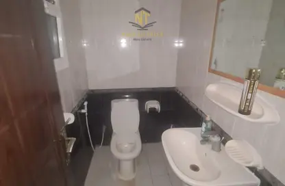 Apartment - 1 Bedroom - 2 Bathrooms for rent in Zayd Bin Aslam Street - Abu shagara - Sharjah