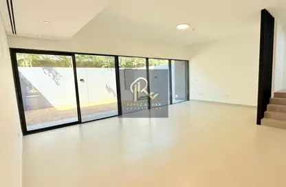 تاون هاوس - 3 غرف نوم - 4 حمامات للبيع في كايا - مسار - تلال سيتي - الشارقة