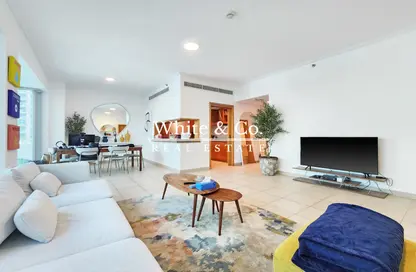 Apartment - 1 Bedroom - 2 Bathrooms for sale in Aurora Tower - Marina Promenade - Dubai Marina - Dubai