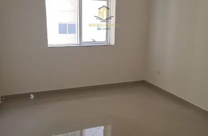 شقة - غرفة نوم - 1 حمام للايجار في شارع التعاون - التعاون - الشارقة