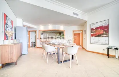 Apartment - 1 Bedroom - 2 Bathrooms for rent in Al Tamr - Shoreline Apartments - Palm Jumeirah - Dubai