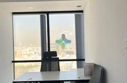 مكتب - استوديو - 4 حمامات للايجار في البرج التوأم - شارع بني ياس - ديرة - دبي