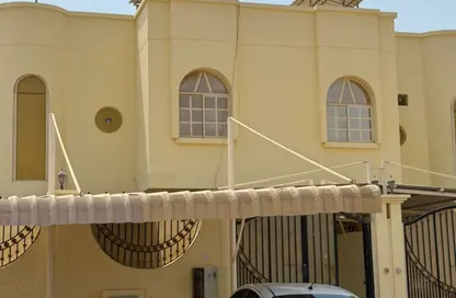 Villa - 3 Bedrooms - 3 Bathrooms for rent in Julfar - Ras Al Khaimah