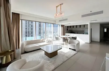 Apartment - 3 Bedrooms - 2 Bathrooms for rent in Downtown Views II Tower 1 - Downtown Views II - Downtown Dubai - Dubai