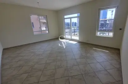 Apartment - 3 Bedrooms - 4 Bathrooms for rent in Abbey Crescent 1 - Abbey Crescent - Motor City - Dubai