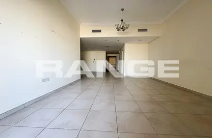Apartment - 2 Bedrooms - 3 Bathrooms for rent in Al Raffa - Bur Dubai - Dubai