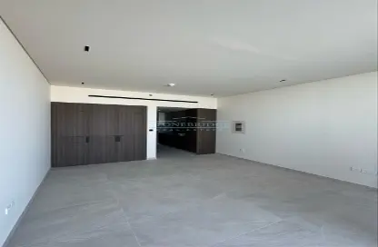 Apartment - 1 Bedroom - 2 Bathrooms for rent in Beverly Boulevard - Arjan - Dubai