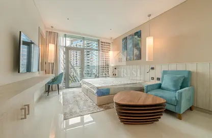 Living Room image for: Apartment - 1 Bathroom for rent in Seven Palm - Palm Jumeirah - Dubai, Image 1