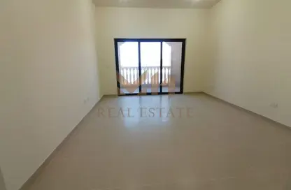 شقة - 3 غرف نوم - 5 حمامات للايجار في شور - مساكن اللؤلؤة في السعديات - جزيرة السعديات - أبوظبي