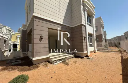 Villa - 3 Bedrooms - 7 Bathrooms for rent in Al Forsan Village - Khalifa City - Abu Dhabi