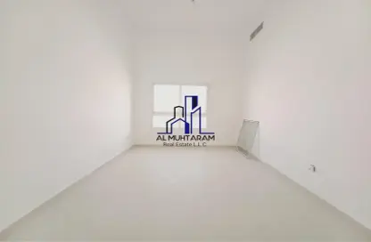 شقة - غرفة نوم - 2 حمامات للايجار في حوشي - البادي - الشارقة