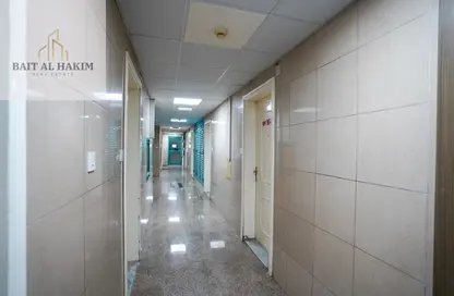 عمارة بالكامل - استوديو - 8 حمامات للبيع في 1 ابتكار - المجاز 2 - المجاز - الشارقة