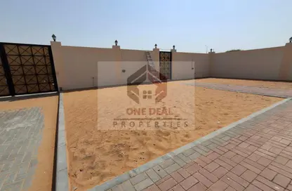 فيلا - 4 غرف نوم - 5 حمامات للايجار في الخبيصي - العين