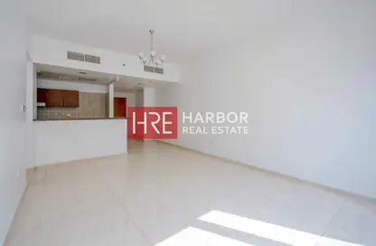 شقة - غرفة نوم - 1 حمام للايجار في أبراج سكاي كورتس - مجمع دبي ريزيدنس - دبي لاند - دبي شقة - غرفة نوم - 1 حمام للايجار في أبراج سكاي كورتس - مجمع دبي ريزيدنس - دبي لاند - دبي