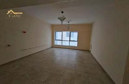 شقة - غرفة نوم - 2 حمامات للايجار في المجاز 2 - المجاز - الشارقة شقة - غرفة نوم - 2 حمامات للايجار في المجاز 2 - المجاز - الشارقة