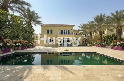 Villa - 3 Bedrooms - 4 Bathrooms for rent in Legacy - Jumeirah Park - Dubai