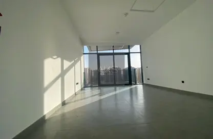 Apartment - Studio - 1 Bathroom for rent in V2 - Dubai Sports City - Dubai