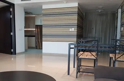 Apartment - 1 Bedroom - 2 Bathrooms for rent in RAK Tower - Marina Square - Al Reem Island - Abu Dhabi