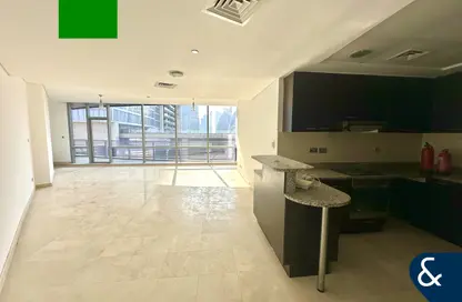 Apartment - 2 Bedrooms - 3 Bathrooms for sale in Sky Gardens - DIFC - Dubai