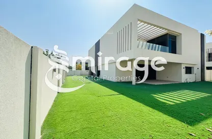 Villa - 4 Bedrooms - 6 Bathrooms for rent in West Yas - Yas Island - Abu Dhabi