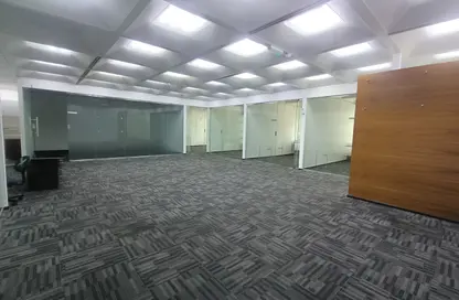 Office Space - Studio - 2 Bathrooms for rent in Hamdan Street - Abu Dhabi
