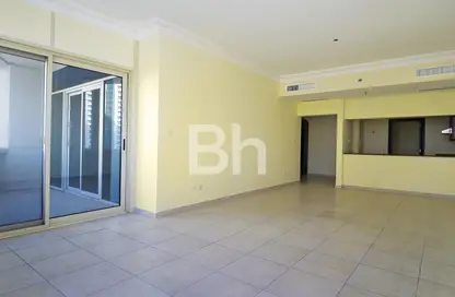 Apartment - 1 Bedroom - 2 Bathrooms for rent in Lake Shore Tower - JLT Cluster Y - Jumeirah Lake Towers - Dubai