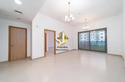 Empty Room image for: Apartment - 2 Bedrooms - 3 Bathrooms for rent in Al Muraqqabat - Deira - Dubai, Image 1