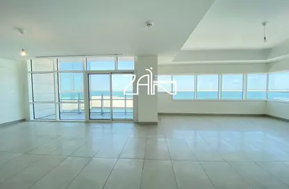 Empty Room image for: Apartment - 3 Bedrooms - 4 Bathrooms for sale in Lamar Residences - Al Seef - Al Raha Beach - Abu Dhabi, Image 1