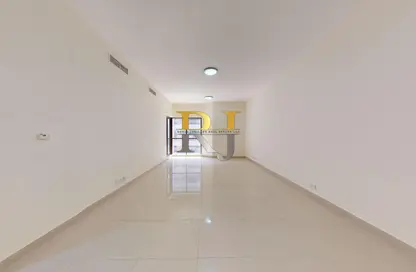 Apartment - 2 Bedrooms - 3 Bathrooms for rent in Golden Sands 9 - Mankhool - Bur Dubai - Dubai