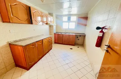 شقة - 2 غرف نوم - 2 حمامات للايجار في بناية مويليح 29 - مويلح - الشارقة