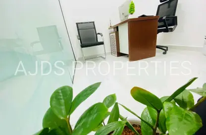 Office Space - Studio - 1 Bathroom for rent in Red Avenue - Al Garhoud - Dubai Office Space - Studio - 1 Bathroom for rent in Red Avenue - Al Garhoud - Dubai