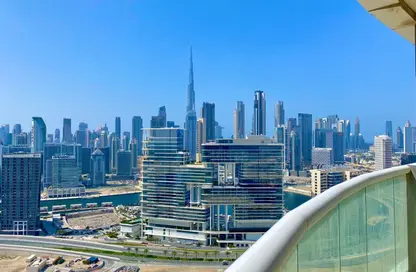 Apartment - 1 Bedroom - 2 Bathrooms for rent in Tower B - DAMAC Towers by Paramount - Business Bay - Dubai