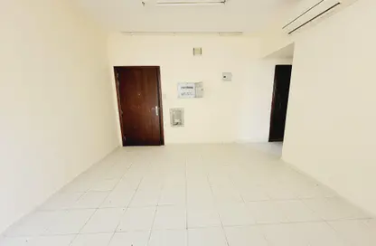 Apartment - 1 Bedroom - 1 Bathroom for rent in Fire Station Road - Muwaileh - Sharjah