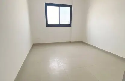 شقة - غرفة نوم - 2 حمامات للايجار في الراشدية 1 - الراشدية - عجمان