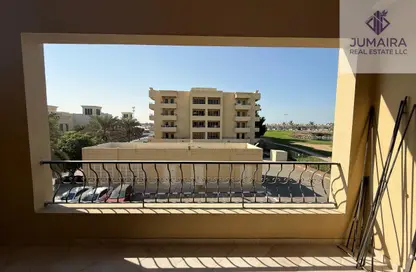 شقة - 1 حمام للايجار في شقق الجولف - قرية الحمرا - رأس الخيمة شقة - 1 حمام للايجار في شقق الجولف - قرية الحمرا - رأس الخيمة