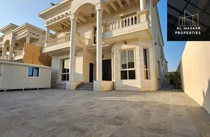 Villa - 5 Bedrooms - 7 Bathrooms for sale in Al Mowaihat 1 - Al Mowaihat - Ajman