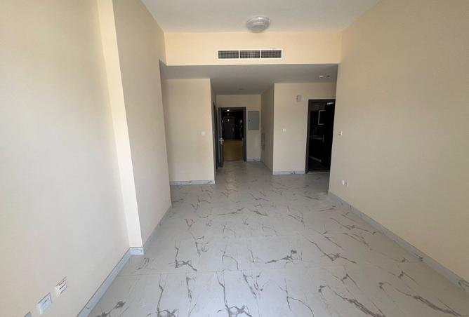 16002402 - Property Image 2