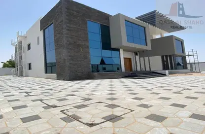 Villa - 7+ Bedrooms - 5 Bathrooms for sale in Hoshi - Al Badie - Sharjah