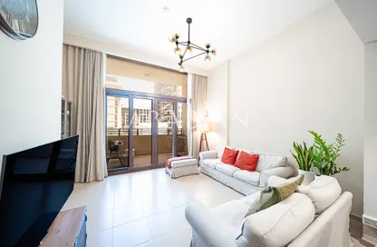 Apartment - 2 Bedrooms - 2 Bathrooms for sale in Warda Apartments 2A - Warda Apartments - Town Square - Dubai