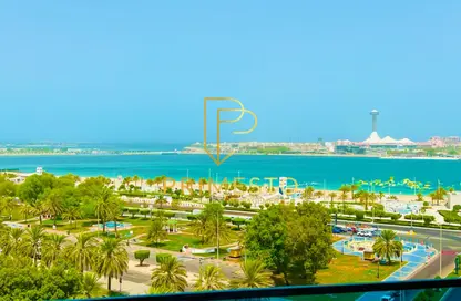 شقة - 4 غرف نوم - 5 حمامات للايجار في ابراج الساحل - شارع الكورنيش - أبوظبي