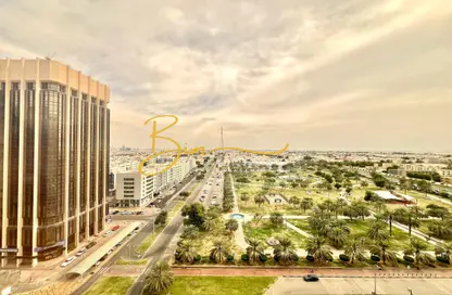 Apartment - 2 Bedrooms - 3 Bathrooms for rent in Areej Tower - Zayed the First Street - Al Khalidiya - Abu Dhabi