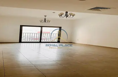 Apartment - 3 Bedrooms - 3 Bathrooms for rent in Mankhool 455 - Mankhool - Bur Dubai - Dubai