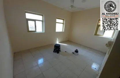 Apartment - 2 Bedrooms - 2 Bathrooms for rent in Al Jurf 2 - Al Jurf - Ajman Downtown - Ajman
