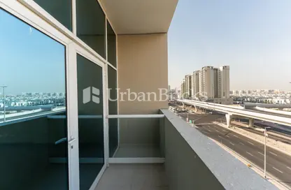 شقة - 1 حمام للايجار في عزيزي بلازا - الفرجان - دبي