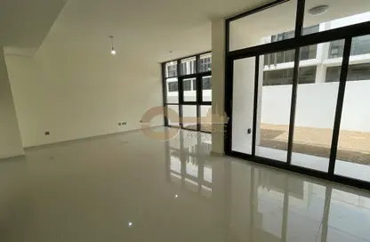 Empty Room image for: Villa - 3 Bedrooms - 5 Bathrooms for rent in Aurum Villas - Sanctnary - Damac Hills 2 - Dubai, Image 1