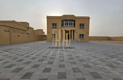 فيلا - 5 غرف نوم - 7 حمامات للايجار في واحة التاي - ّالطي - الشارقة