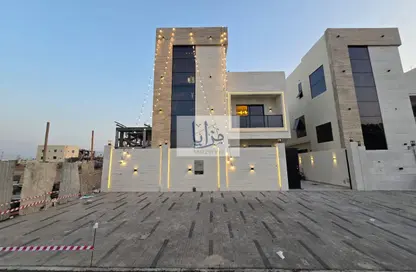 فيلا - 5 غرف نوم - 7 حمامات للبيع في الحليو 2 - الحليو - عجمان