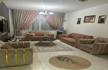 شقة - غرفة نوم - 1 حمام للايجار في شارع التعاون - التعاون - الشارقة