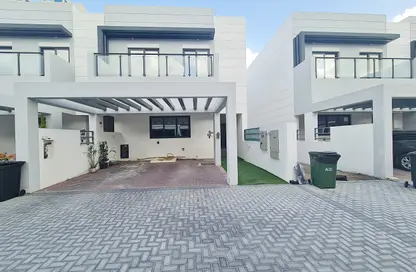 Townhouse - 3 Bedrooms - 5 Bathrooms for rent in Al Furjan - Dubai